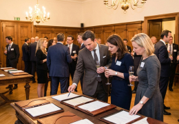 Hochzeitsverträge - Die Wörter und Phrasen, nach denen man Ausschau halten sollte