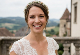 Zahnaufhellung vor der Hochzeit: Timing, Methoden und Tipps