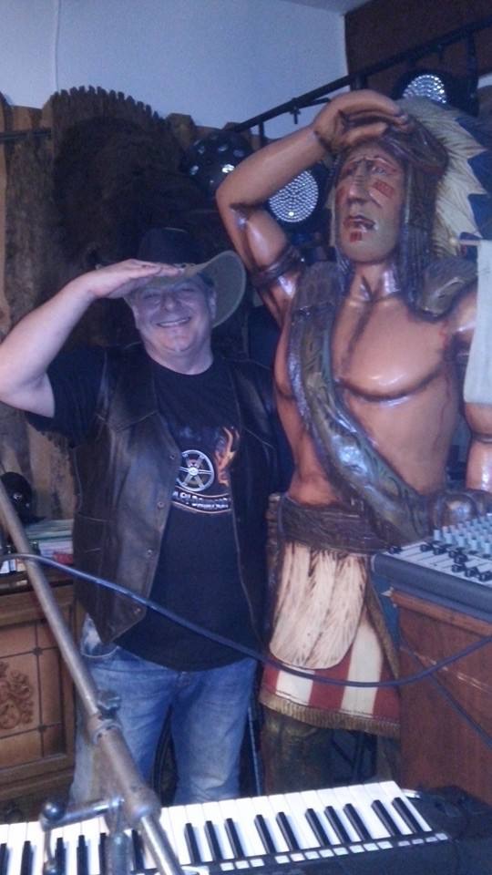 Wolfgang N.SunnyFoxxMusic