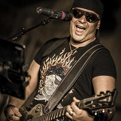 MIKES CREW Partyband