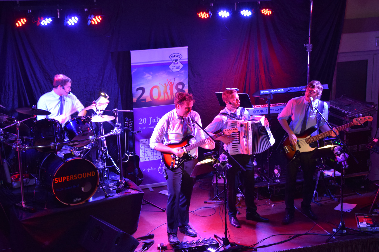 Supersound - live music