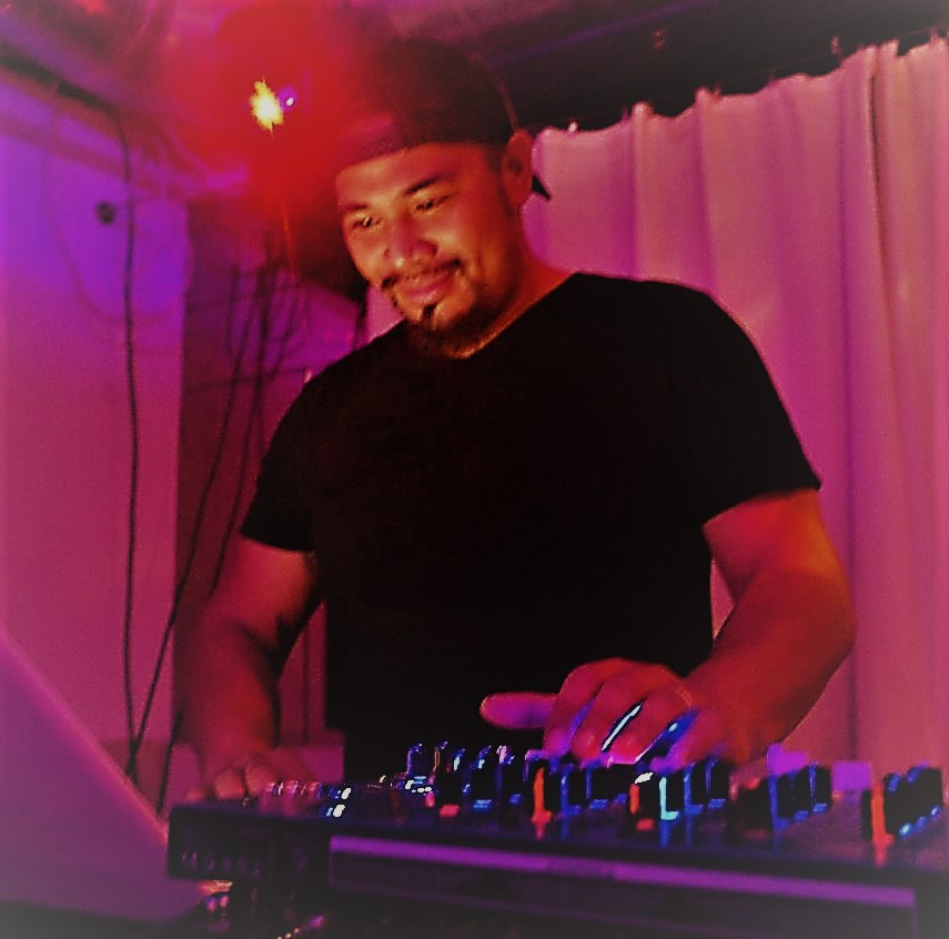 DJ JETT